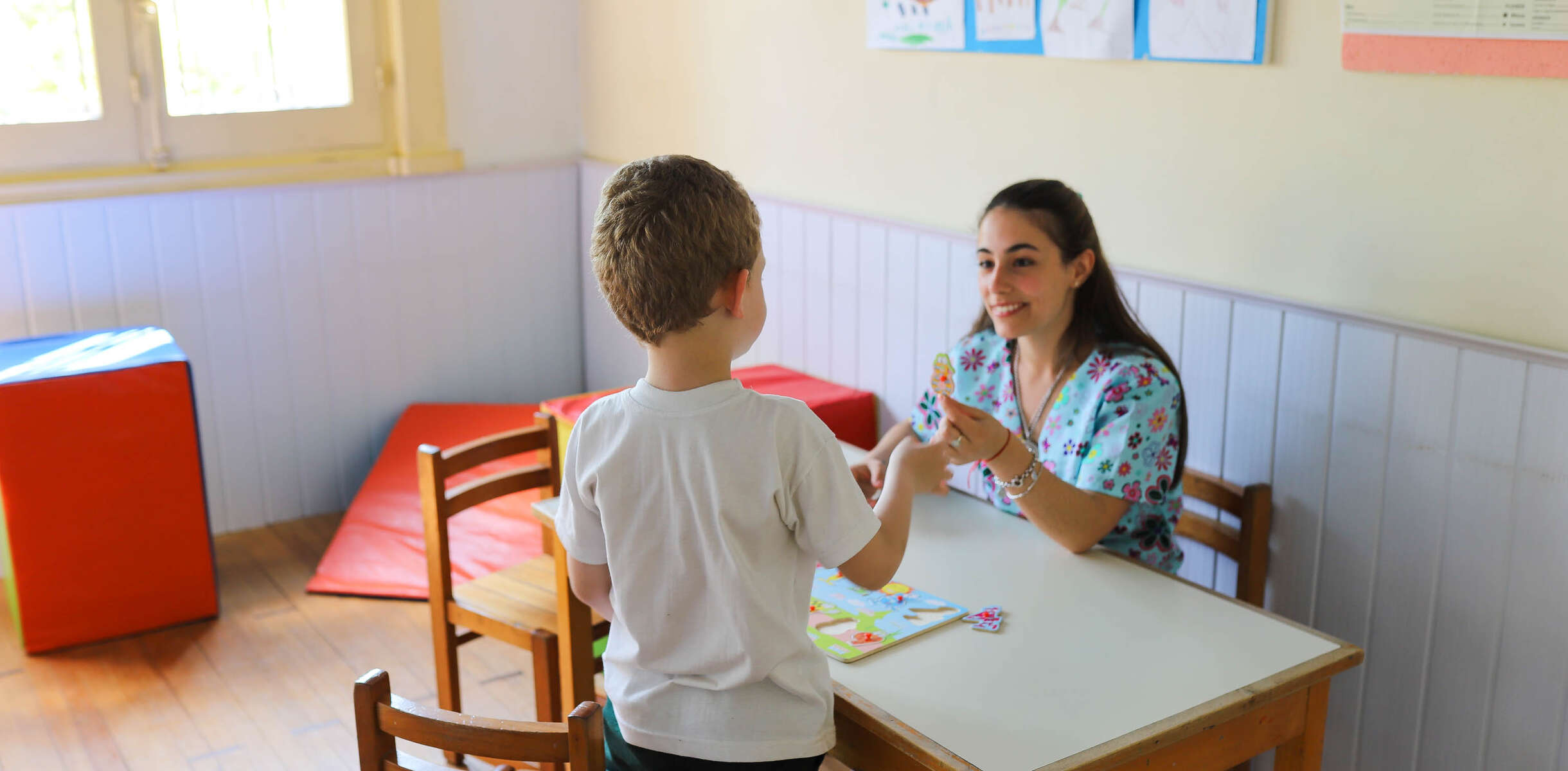 Tecnicatura en Acompañamiento Terapéutico UCU
