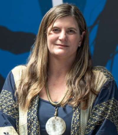 Dra. VERÓNICA TUTTE