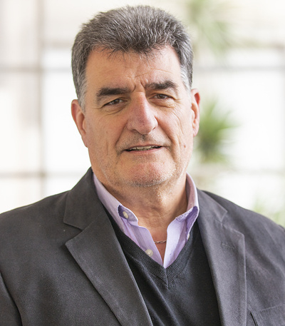 Dr. RODOLFO VÁZQUEZ Dr. RODOLFO VÁZQUEZ