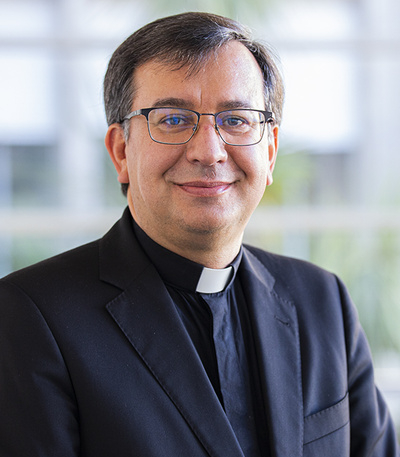 P. Dr. Julio Fernández Techera